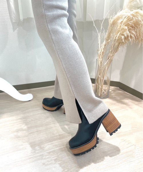 CECIL McBEE(セシルマクビー)の「ミラノリブサイドスリットニットフレアパンツ(その他パンツ・レディース・ブラック/グレイッシュベージュ/ピンク/グリーン/アイボリー・MEDIUM)」の15枚目の写真