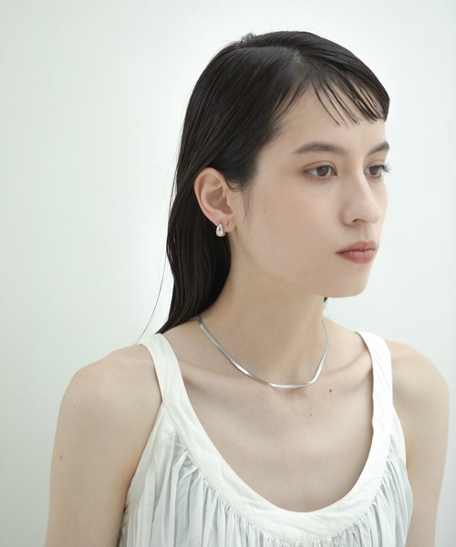 novice（ノーヴィス）の「【novice】Mini Compact Oval Pierce（ピアス（両耳用）・レディース・シルバー/ゴールド・FREE）」の11枚目の写真