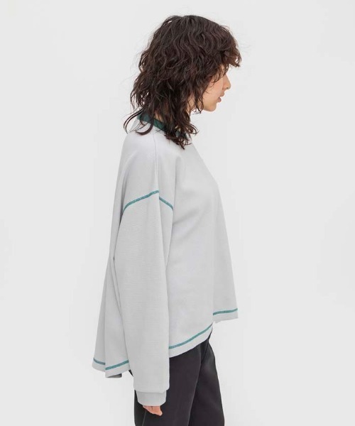 le coq sportif(ルコックスポルティフ)の「ルコック ワッフルロングスリーブシャツ 長袖 吸汗 UVカット ゆったりシルエット tシャツ スポーツウエア レディース トレーニングウエア(Tシャツ/カットソー・レディース・ホワイト/ブルー/グレー・S/M/XL/L)」の13枚目の写真