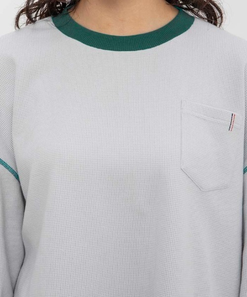le coq sportif(ルコックスポルティフ)の「ルコック ワッフルロングスリーブシャツ 長袖 吸汗 UVカット ゆったりシルエット tシャツ スポーツウエア レディース トレーニングウエア(Tシャツ/カットソー・レディース・ホワイト/ブルー/グレー・S/M/XL/L)」の14枚目の写真