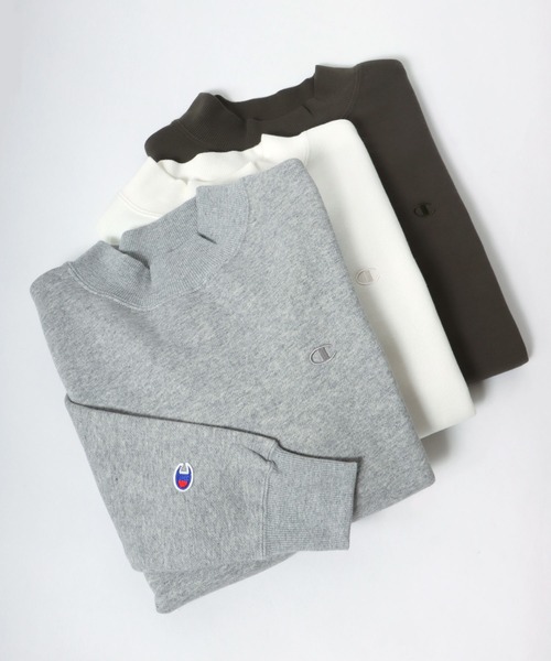 Champion(チャンピオン)の「Champion(チャンピオン)モックネック裏起毛スウェットトップス レディース/無地ワンポイントロゴ トレーナープルオーバー(スウェット・レディース・グレー/ピンク系その他/ブラック/グリーン系その他/ホワイト・L/M)」の3枚目の写真