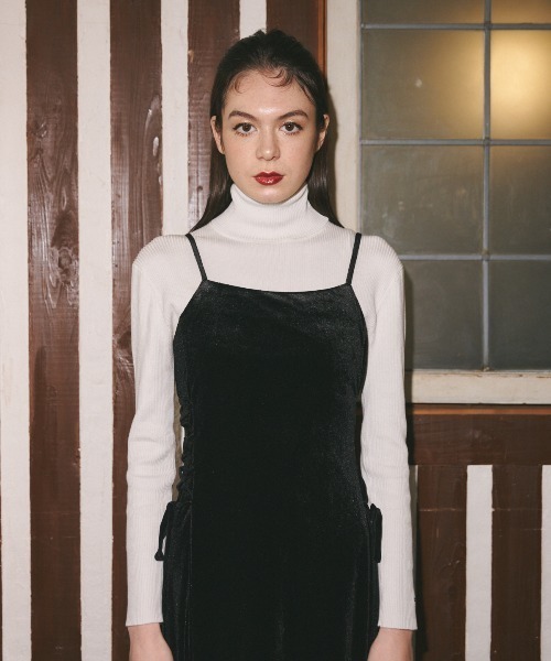 MIRO AMURETTE（ミロアミュレット）の「Mlogo turtle neck/ロゴ入りタートルネック（ニット/セーター・レディース・ホワイト/ブラック/レッド・FREE）」の7枚目の写真