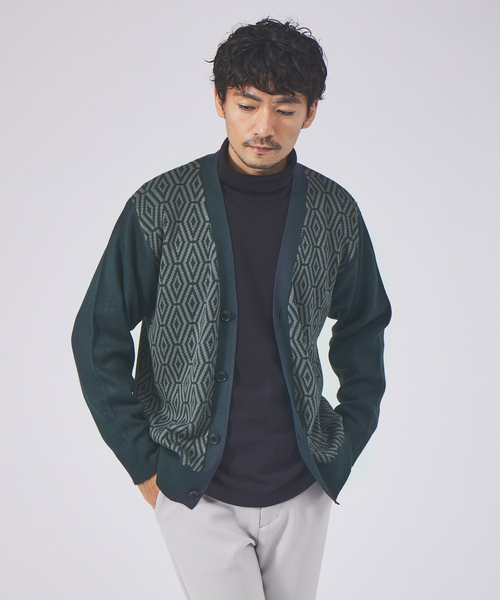 ABAHOUSE GRAY（アバハウスグレイ）の「【アンサンブル対応】ダイヤ柄 ジャガード カーディガン（カーディガン/ボレロ・メンズ・グレイッシュベージュ/グリーン/ネイビー・46/48）」の2枚目の写真