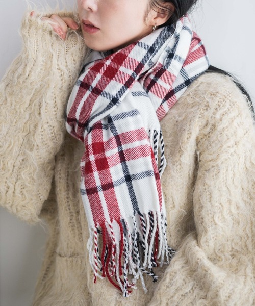 WEGO（ウィゴー）の「WEGO/大判ストール（マフラー・レディース・ホワイト/ブラック/ネイビー/グレー/レッド/オフホワイト/サックスブルー/オレンジ/グリーン/ダークグレー/その他1/その他2/ホワイト系その他/ブラック系その他/グレー系その他/ブラウン系その他/グリーン系その他/ライトパープル/ライトピンク/ライトベージュ/ライトグレー/ワイン/ベージュ/ピンク/レッド系その他・FREE）」の22枚目の写真