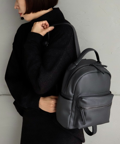 VitaFelice（ヴィータフェリーチェ）の「9ポケットミニリュック（バックパック/リュック・レディース・グレー/ブラック/カーキ/ライトグレー/ベージュ系・FREE）」の3枚目の写真