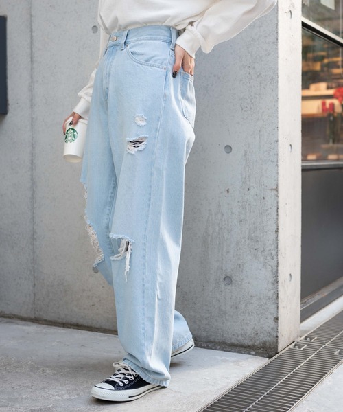 WEGO（ウィゴー）の「WEGO/ヘビークラッシュローライズパンツ（デニムパンツ・レディース・インディゴブルー/ホワイト/ライトインディゴブルー/ブラック/ブラック系その他/コバルトブルー・SMALL/MEDIUM）」の10枚目の写真