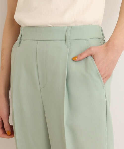 SHOO・LA・RUE（シューラルー）の「◆【SS-3L/美脚シルエット】オンにもオフにも○ テーパードパンツ（その他パンツ・レディース・ライトグリーン/ブラック/ライトベージュ/ブルー/レモンイエロー/モスグリーン/ピンク系/グレー系1/ブラウン系その他3・01/02/03/04/05/10）」の14枚目の写真