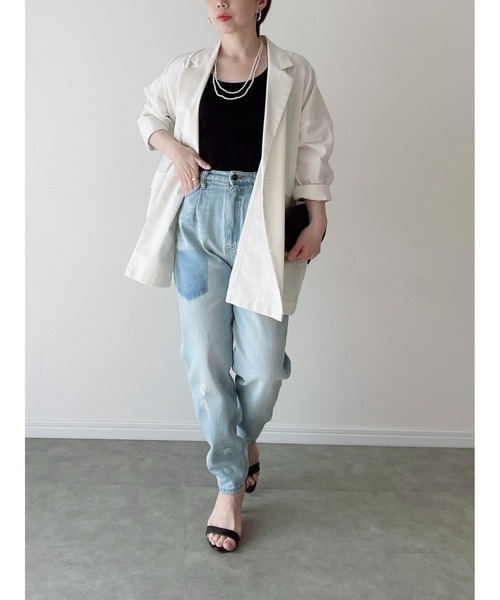 Yucca(ユッカ)の「ダメージ加工デニムキャロットパンツ(MEKKE 低身長向け)(デニムパンツ・レディース・ブルー/ブラック・X-SMALL/SMALL/MEDIUM)」の3枚目の写真