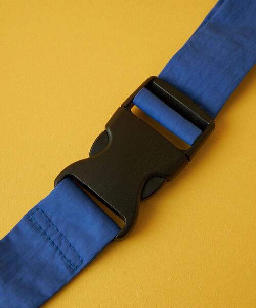 CITEN(シテン)の「<CITEN>トライアングル ボディバッグ(ボディバッグ/ウエストポーチ・レディース・ケリー/ロイヤルブルー/ブラック・FREE)」の9枚目の写真