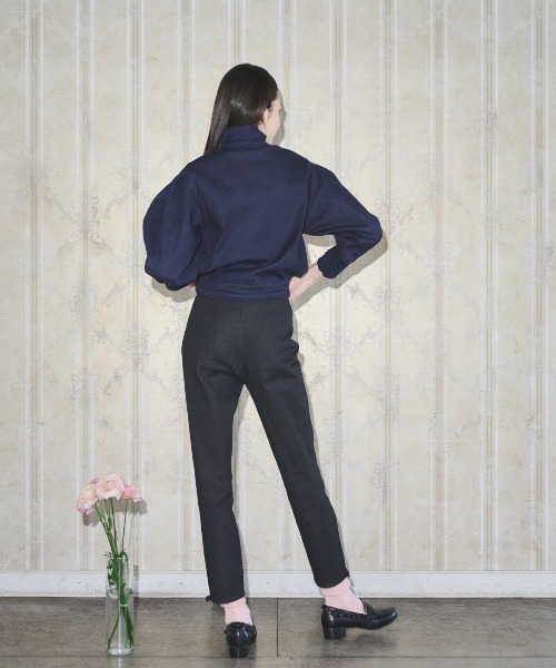 MIRO AMURETTE（ミロアミュレット）の「ribbon paris denim pants/裾リボンデニム（デニムパンツ・レディース・ブラック・SMALL/MEDIUM）」の10枚目の写真