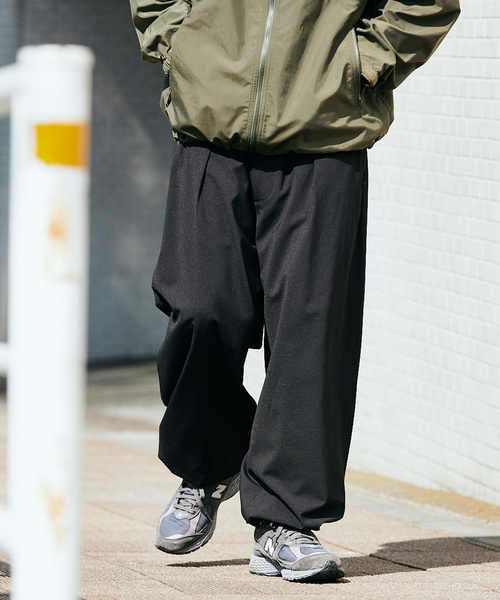 JOURNAL STANDARD(ジャーナルスタンダード)の「WOOLINO ライトオーバーパンツ(その他パンツ・メンズ・グレー/チャコールグレー/ブラック・LARGE/SMALL/MEDIUM)」の6枚目の写真