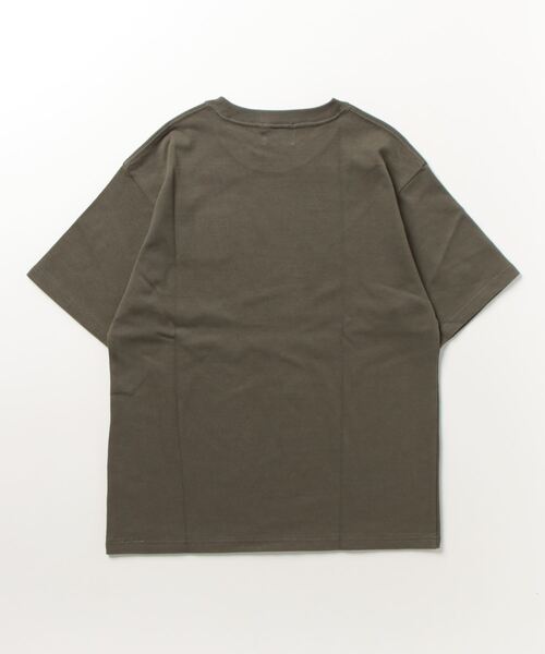 DOUBLE STEAL(ダブルスティール)の「レザーパッチ Tシャツ(Tシャツ/カットソー・メンズ・ホワイト/ブラック/グレー/カーキ/ライトグリーン・MEDIUM/LARGE/X-LARGE/XX-LARGE)」の13枚目の写真