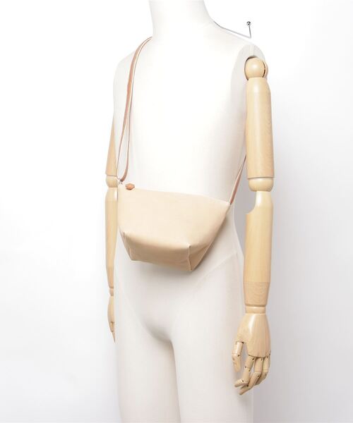 TASINAMI（タシナミ）の「TASINAMI × PR01. / SHOULDER BAG - ショルダーバッグ - (TA-PR-04)（ショルダーバッグ・レディース・サンドベージュ/バーガンディー/イエロー/ブルー系その他/その他/ブルーグリーン/ライトベージュ/ダークブルー/ブラック/ネイビー/ワイン/ブラック系その他/クリアブルー/ボルドー/サックスブルー/ベージュ/レッド・FREE）」の18枚目の写真