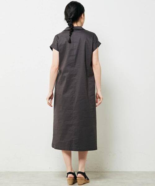 MELROSE claire（メルローズ クレール）の「【上品な印象のレーヨンリネン素材の大人女性ワンピース】（シャツワンピース・レディース・チャコールグレー/ベージュ/ネイビー・FREE）」の14枚目の写真