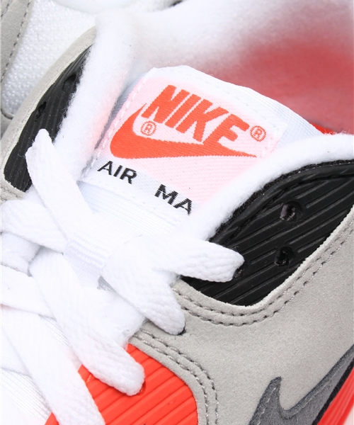 NIKE SPORTSWEAR（ナイキスポーツウェアー）の「ユニセックス ナイキ エアマックス 90 NIKE AIR MAX 90 OG 725233-106（スニーカー・レディース・ホワイト・27.5cm/28.5cm/26.5cm/24.5cm/24cm/28cm/27cm）」の8枚目の写真