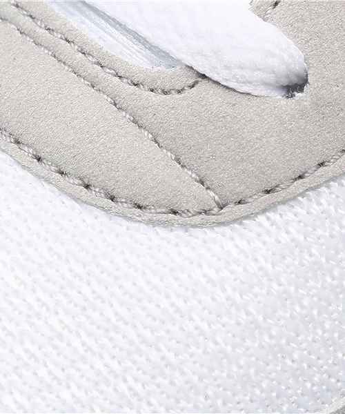 NIKE SPORTSWEAR（ナイキスポーツウェアー）の「ユニセックス ナイキ エアマックス 90 NIKE AIR MAX 90 OG 725233-106（スニーカー・レディース・ホワイト・27.5cm/28.5cm/26.5cm/24.5cm/24cm/28cm/27cm）」の4枚目の写真