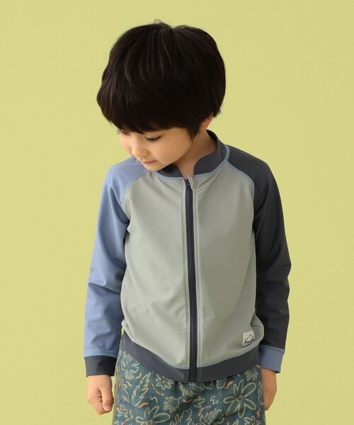 BEAMS mini（ビームスミニ）の「BEAMS mini / UV ラッシュガード 23SS（100～130cm）（水着・キッズ・その他/ホワイト系その他・MEDIUM/LARGE/SMALL）」の8枚目の写真