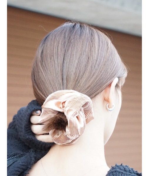 Chouchour(シュシュール)の「【chouchour/シュシュール】サテンシュシュ(シュシュ)」 WEAR