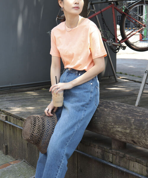 fredy emue（フレディエミュ）の「ピグメントBASICコットンT（Tシャツ/カットソー・レディース・オレンジ/チャコールグレー/ライトグレー/ライトグリーン・38）」の12枚目の写真