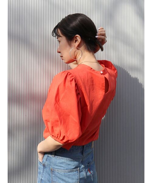 Ungrid(アングリッド)の「【WEB限定】パフスリーブブラウス(シャツ/ブラウス・レディース・ブラック/オレンジ/オフホワイト・FREE)」の22枚目の写真