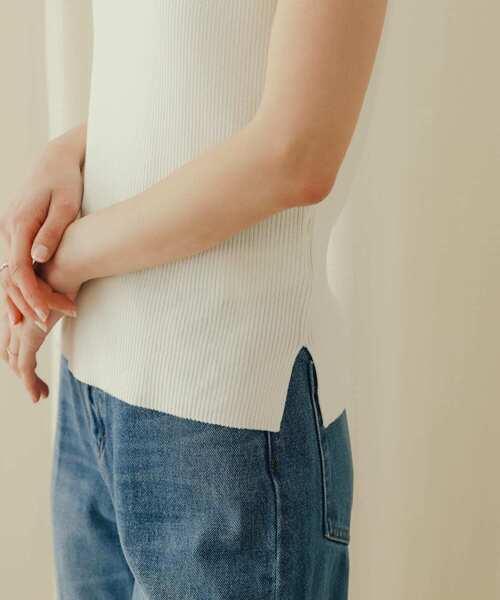 SENSE OF PLACE by URBAN RESEARCH（センスオブプレイスバイアーバンリサーチ）の「クルーネックフレンチスリーブセーター（ニット/セーター・レディース・ベージュ/ブラック/ネイビー/ライトブルー/オフホワイト・ONE）」の21枚目の写真