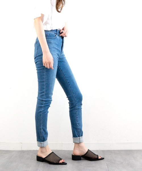 Fabby fabby（ファビィーファビィー）の「メッシュポインテッドサンダル（サンダル・レディース・ブラック/シルバー/ベージュ/オフホワイト・MEDIUM/LARGE/SMALL）」の21枚目の写真