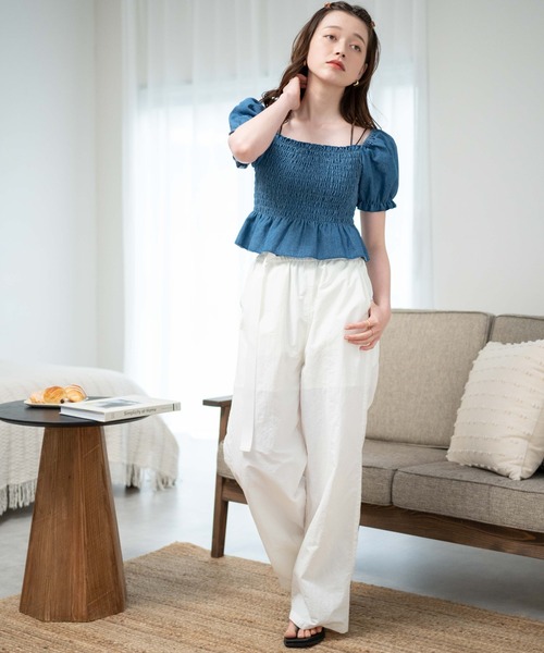 WEGO（ウィゴー）の「WEGO/デニムシャーリングブラウス（シャツ/ブラウス・レディース・ブルー/ブラック・FREE）」の4枚目の写真