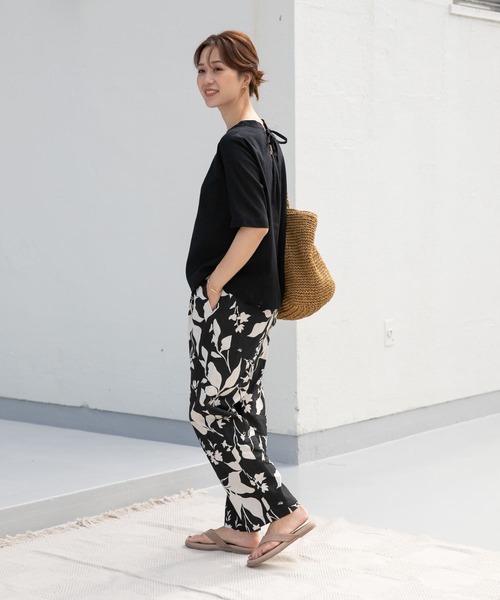 URBAN RESEARCH DOORS(アーバンリサーチドアーズ)の「リネンコットンバックリボンブラウス(シャツ/ブラウス・レディース・ナチュラル/ブラック/イエロー系その他・MEDIUM)」の17枚目の写真