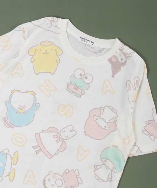 sanrio（サンリオ）の「sanrio/サンリオ　キャラクター  半袖 Tシャツ（Tシャツ/カットソー・レディース・ブルー系その他/ホワイト系その他/ホワイト/ライトパープル/オレンジ/ライトグリーン/サックスブルー・LL/L/M）」の2枚目の写真
