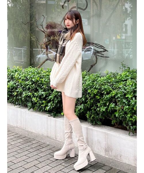 EATME（イートミー）の「E/Mロゴチェックストール（ストール/ショール・レディース・ブラウン/ブラック・FREE）」の6枚目の写真