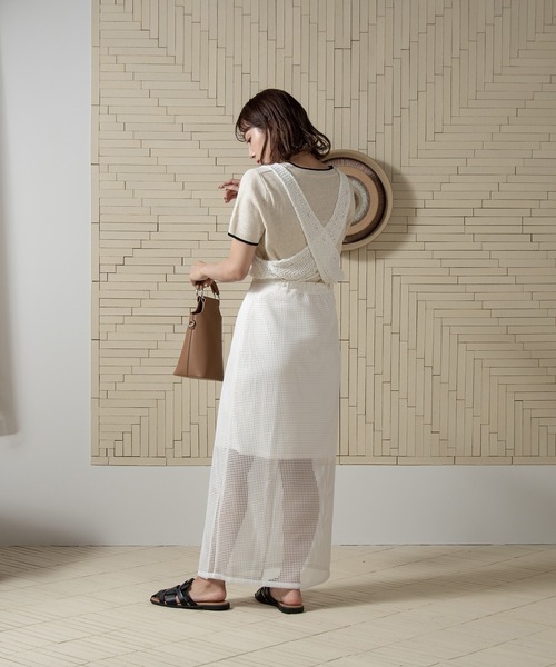 Amiur（エミレ）の「cross sheer knit tops / クロスシアーニットトップス（ニット/セーター・レディース・ホワイト/ブルー/グレー・FREE）」の7枚目の写真