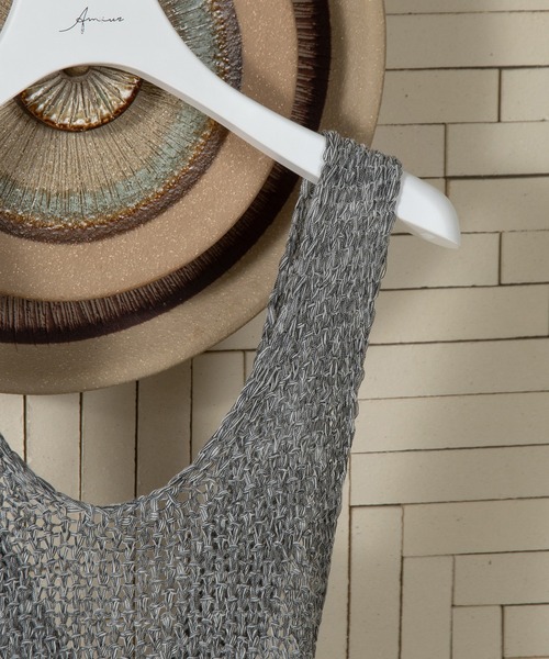 Amiur（エミレ）の「cross sheer knit tops / クロスシアーニットトップス（ニット/セーター・レディース・ホワイト/ブルー/グレー・FREE）」の10枚目の写真