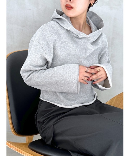 LEPSIM（レプシィム）の「ショートフーディー　908528（パーカー・レディース・グレー/ブラック/アイボリー/グレー系その他・FREE）」の4枚目の写真