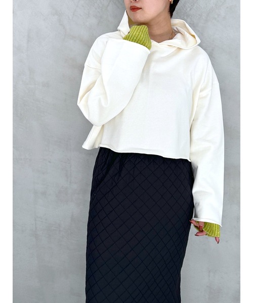 LEPSIM（レプシィム）の「ショートフーディー　908528（パーカー・レディース・グレー/ブラック/アイボリー/グレー系その他・FREE）」の2枚目の写真