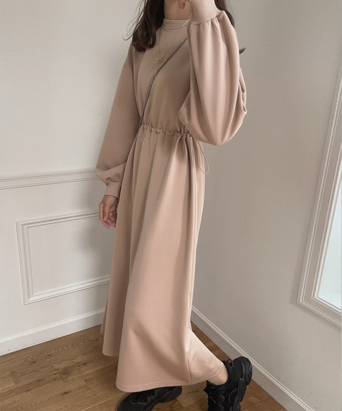 LAUIR（ラウアー）の「ドロストロングワンピース（ワンピース・レディース・ベージュ/ブラック/モカ・LARGE/MEDIUM）」の8枚目の写真