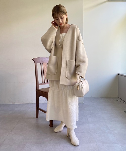 one after another NICE CLAUP（ワンアフターアナザーナイスクラップ）の「【WEB限定商品】ボアリバーシブルトッパーコート（ノーカラーコート・レディース・モカ/グレー/ライトベージュ・MEDIUM）」の6枚目の写真