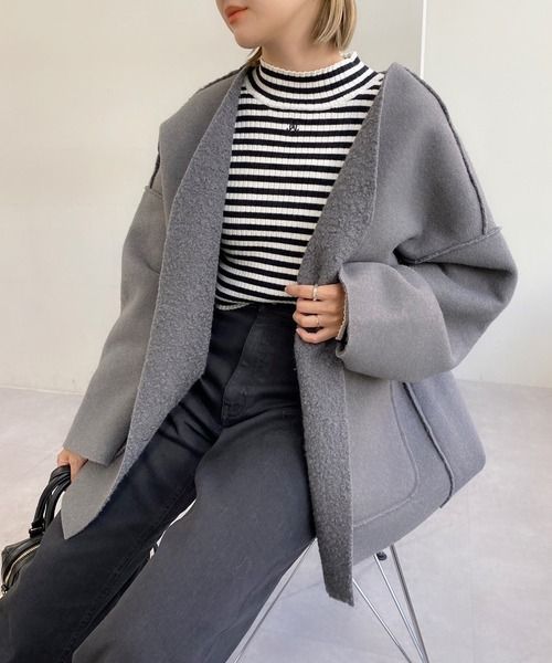 one after another NICE CLAUP（ワンアフターアナザーナイスクラップ）の「【WEB限定商品】ボアリバーシブルトッパーコート（ノーカラーコート・レディース・モカ/グレー/ライトベージュ・MEDIUM）」の14枚目の写真