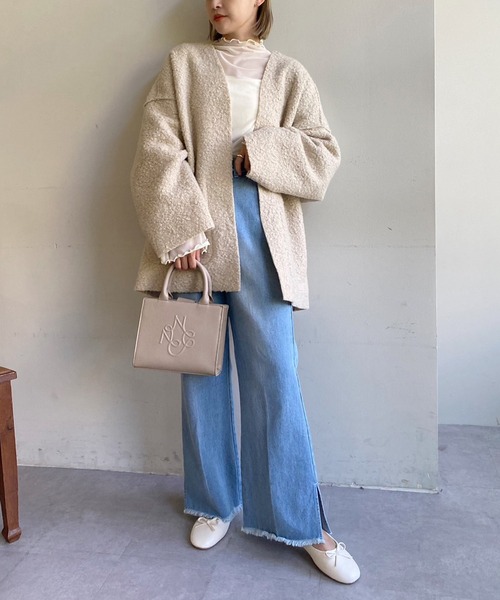 one after another NICE CLAUP（ワンアフターアナザーナイスクラップ）の「【WEB限定商品】ボアリバーシブルトッパーコート（ノーカラーコート・レディース・モカ/グレー/ライトベージュ・MEDIUM）」の8枚目の写真