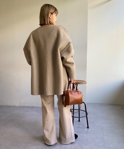 one after another NICE CLAUP（ワンアフターアナザーナイスクラップ）の「【WEB限定商品】ボアリバーシブルトッパーコート（ノーカラーコート・レディース・モカ/グレー/ライトベージュ・MEDIUM）」の22枚目の写真