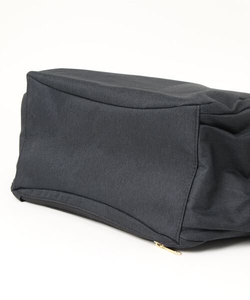 anello（アネロ）の「anello GRANDE / 両面撥水杢ポリＧＬ　トートバッグ / GTT0473Z（トートバッグ・レディース・オレンジ/ネイビー/ブラック/ライトグレー・ONESIZE）」の6枚目の写真