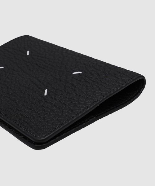 Maison Margiela（メゾンマルジェラ）の「Other small leather goods（パスポートケース・メンズ・ブラック・FREE）」の3枚目の写真