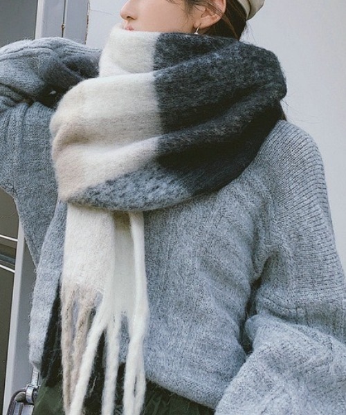 アドリー ボリュームフリンジチェックマフラーブルー volume fringe check muffler/ボリュームフリンジチェック
