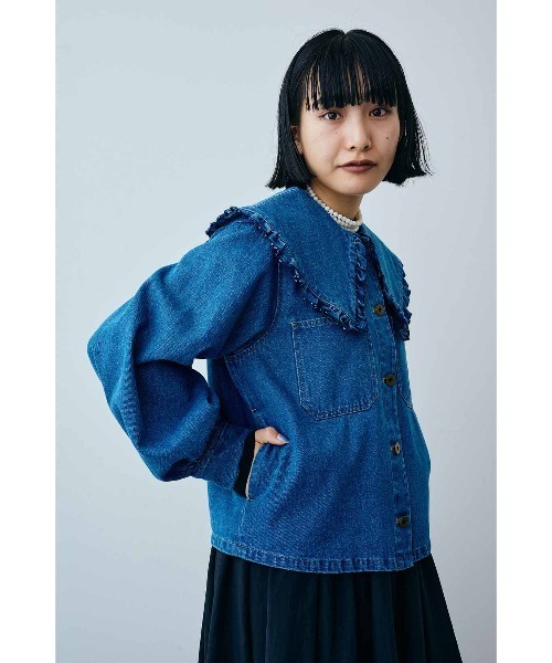 MEDE19F（メデジュウキュウ）の「ＭＥＤＥ１９Ｆ　フリル衿デニムシャツジャケット〈ユーズドブルー〉（デニムジャケット・レディース・ブルー・MEDIUM/LARGE）」の7枚目の写真
