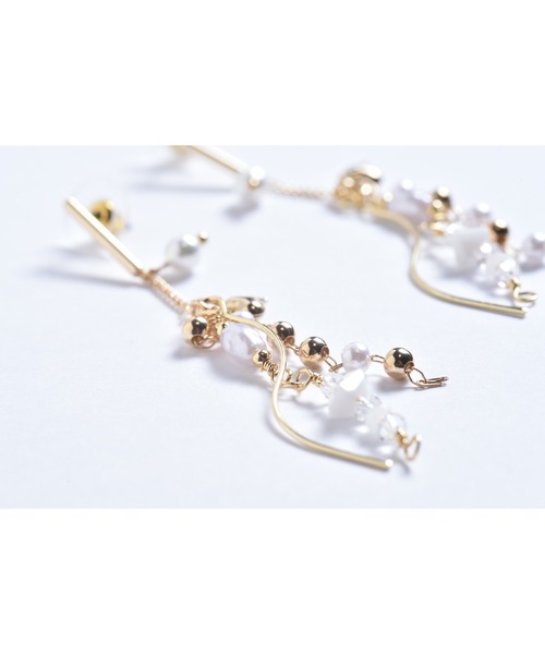 tone（トーン）の「【Astyle】スティックパールロングステンレスピアス(MA)（ピアス（両耳用）・レディース・ゴールド・FREE）」の3枚目の写真