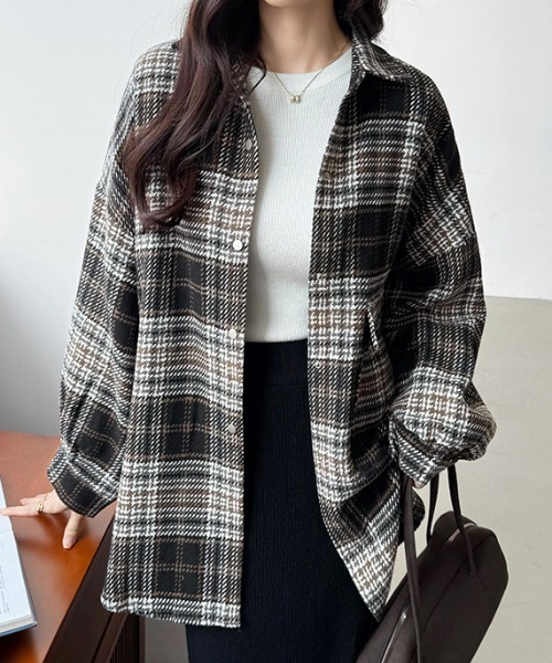 COCOMOMO(ココモモ)の「ゆったり オーバーサイズ チェック柄シャツ ネルシャツ(シャツ/ブラウス・レディース・オレンジ/ピンク/ブラック・FREE)」の18枚目の写真