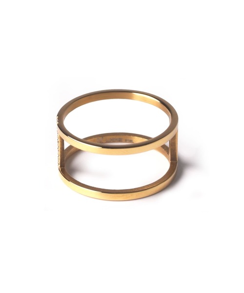 LHME（エルエイチエムイー）の「【WEB限定】”Enhance”ビジューラインリング/ジルコニア/サージカルステンレス（金属アレルギー対応）【LHME / エルエイチエムイー】（リング・レディース・シルバー/ゴールド・9号/11号/13号/15号）」の19枚目の写真