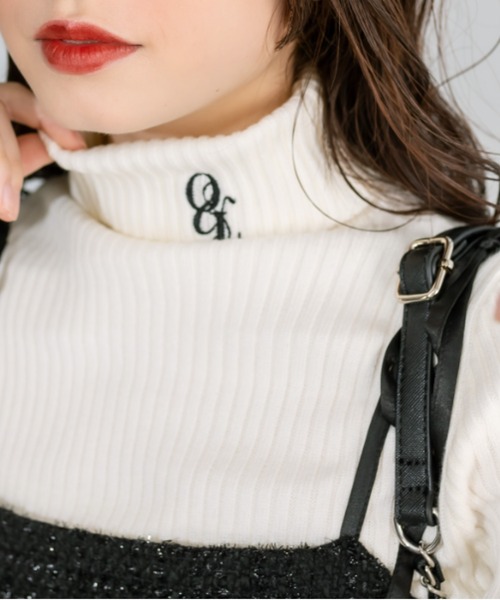 OLIVE des OLIVE（オリーブデオリーブ）の「ベーシックリブタートル　1032050470（ニット/セーター・レディース・チャコールグレー/ブラック/オフホワイト/ブラック系その他・FREE）」の6枚目の写真