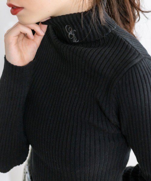 OLIVE des OLIVE（オリーブデオリーブ）の「ベーシックリブタートル　1032050470（ニット/セーター・レディース・チャコールグレー/ブラック/オフホワイト/ブラック系その他・FREE）」の17枚目の写真