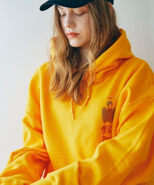 RNA（アールエヌエー）の「M2187 繁栄プリントパーカー（パーカー・レディース・アッシュグレー/ブラック/マスタード・MEDIUM）」の11枚目の写真