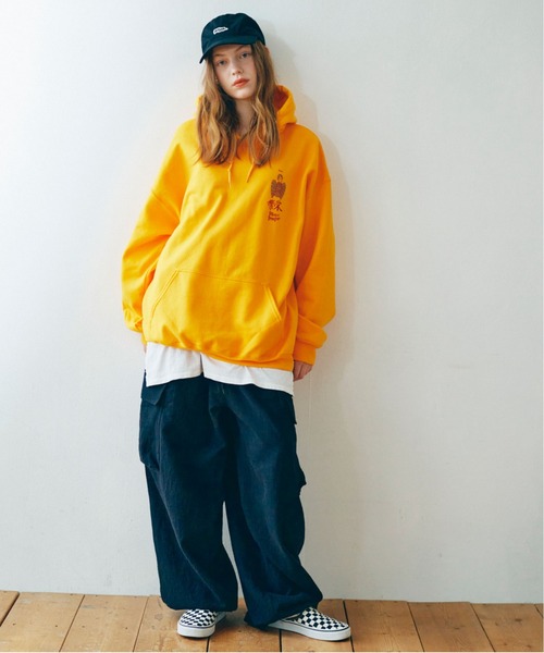 RNA（アールエヌエー）の「M2187 繁栄プリントパーカー（パーカー・レディース・アッシュグレー/ブラック/マスタード・MEDIUM）」の7枚目の写真